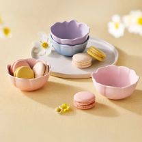 Le Creuset Mini Petal Bowls Mixed set of 4